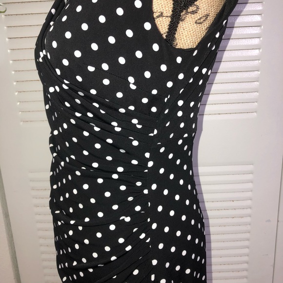 Women dress - Picture 5 of 13